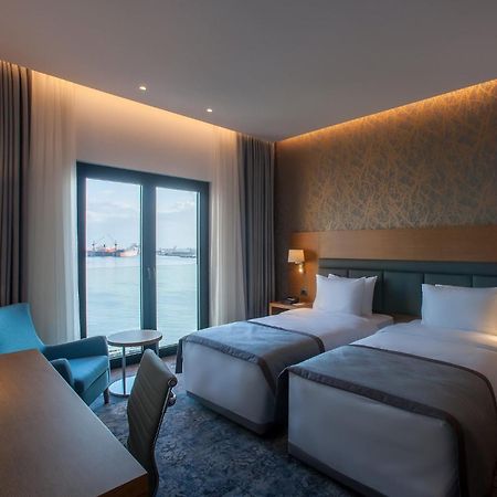 Holiday Inn Istanbul - Tuzla Bay By Ihg Екстер'єр фото