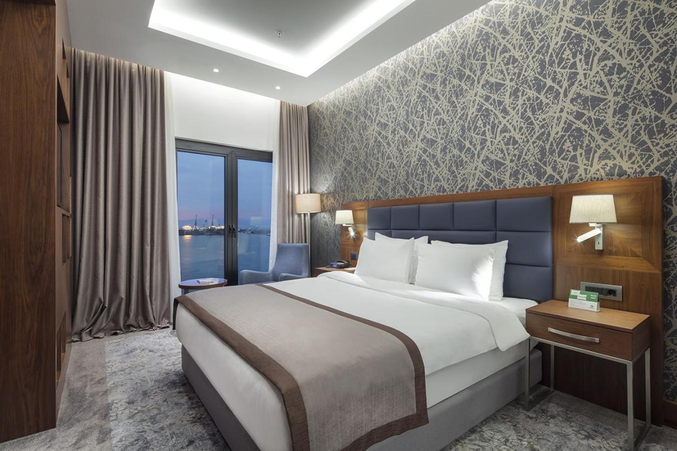Holiday Inn Istanbul - Tuzla Bay By Ihg Екстер'єр фото