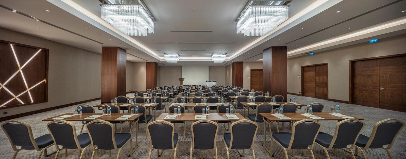 Holiday Inn Istanbul - Tuzla Bay By Ihg Екстер'єр фото