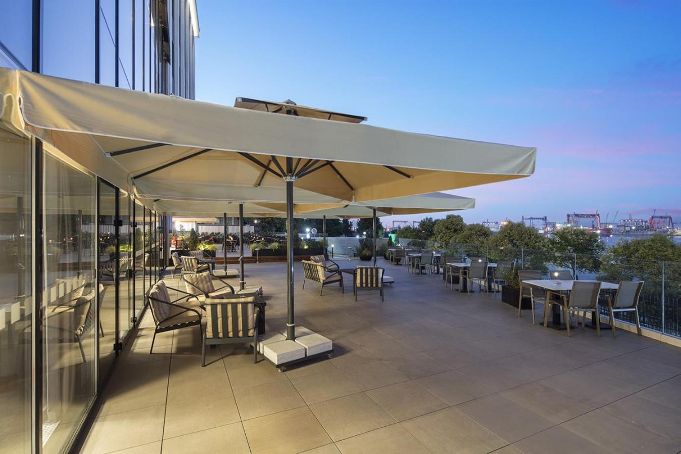 Holiday Inn Istanbul - Tuzla Bay By Ihg Екстер'єр фото