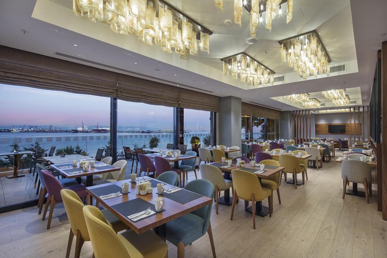 Holiday Inn Istanbul - Tuzla Bay By Ihg Екстер'єр фото