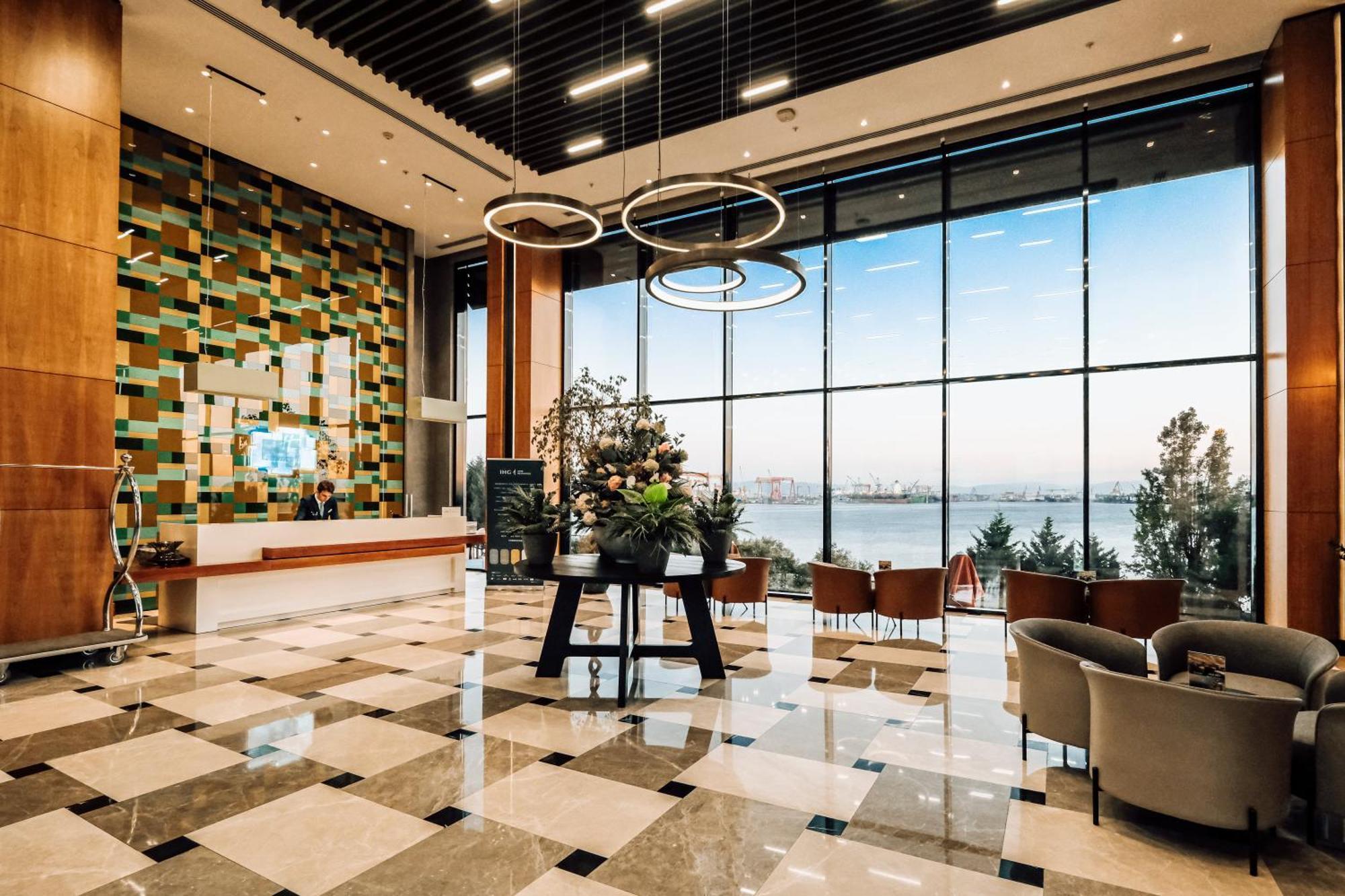 Holiday Inn Istanbul - Tuzla Bay By Ihg Екстер'єр фото