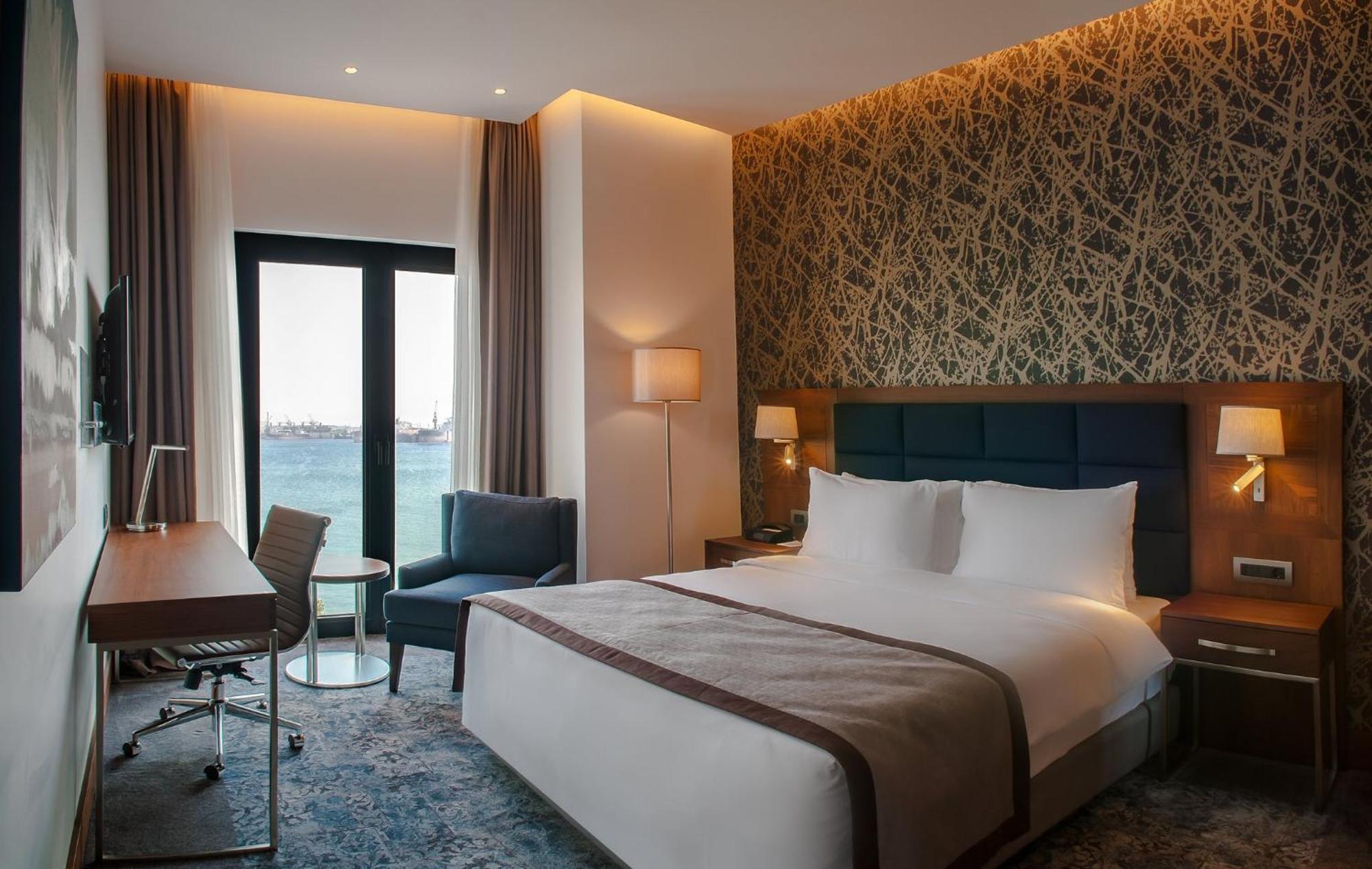 Holiday Inn Istanbul - Tuzla Bay By Ihg Екстер'єр фото