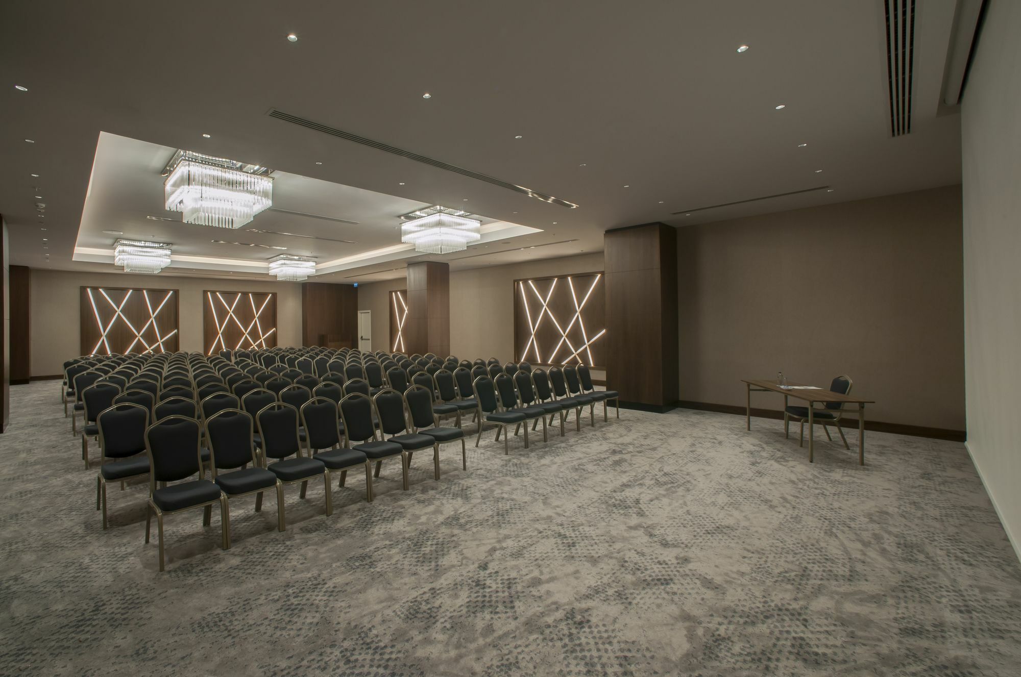 Holiday Inn Istanbul - Tuzla Bay By Ihg Екстер'єр фото